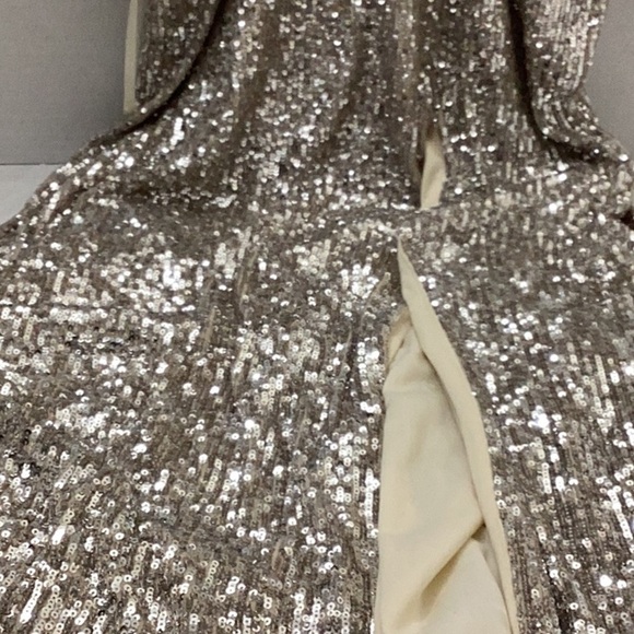 AQUA
V Neck Long Sleeve Cutout Sequin Dress - 100% Exclusive - Picture 7 of 15